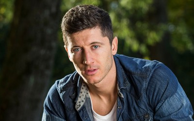 悦盈体育-乌克兰队这球团队配合完美